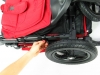 Baby Jogger city elite blokada przed samoistnym rozłożeniem się wózka